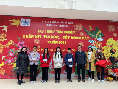 Trường THCS Yên Nghĩa tổ chức hoạt động trải nghiệm "Xuân yêu thương - Tết đong đầy"chào đón năm mới Giáp Thìn 2024