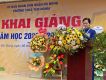 Cô Hoàng Thị Thu Trinh- Hiệu trưởng nhà trường phát biểu khai giảng năm học mới